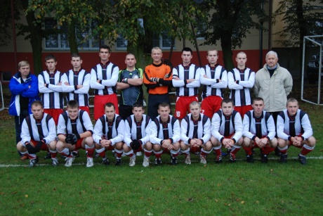 b-klasa - skład drużyny w sezonie 2009-2010